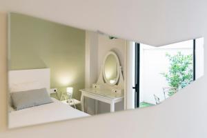 Posteľ alebo postele v izbe v ubytovaní Family apartment Patio&Swimming pool in center Malaga
