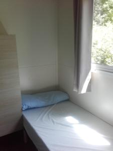 Postel nebo postele na pokoji v ubytování Camping Deva