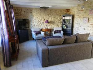 Φωτογραφία από το άλμπουμ του Gîte de l ancienne Poste σε Bourdic