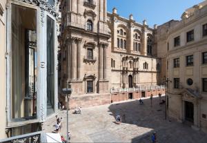 Zdjęcie z galerii obiektu ML1A-Enjoy Breakfast Facing Malaga's Cathedral w Maladze