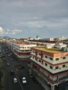 Pogled na destinaciju Tawau ili pogled na grad iz hotela