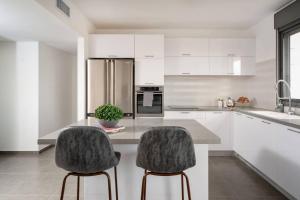 Gallery image of Luxurious flat in residential area in Jerusalem