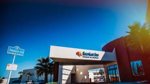 Sijil, anugerah, tanda atau dokumen lain yang dipamerkan di American Inn Hotel & Suites Delicias