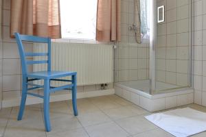 Koupelna v ubytování Hotel Bezold + 31 fotografií
