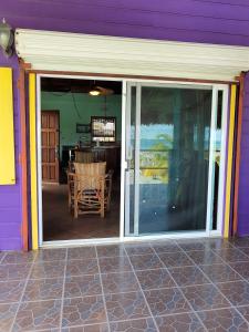 Fotografie z fotogalerie ubytování Slo-N-Ez Villa Terrace (Ocean View) v destinaci Caye Caulker