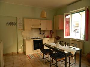 Køkken eller tekøkken på Bed And Roses