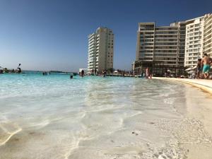 ラ・セレナにあるLa Serena Laguna del Marのギャラリーの写真