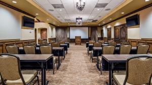 Gallery image of Best Western San Isidro Inn in Laredo