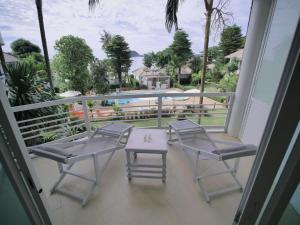 Rõdu või terrass majutusasutuses Makathanee Resort