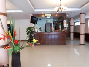 TV a/nebo společenská místnost v ubytování Nathon Residence Hotel + 19 fotografií