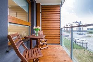 Balkón alebo terasa v ubytovaní Apartments Gdynia Na Fali with Free Parking by Noclegi Renters