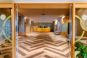 Foto da galeria de Axis Vermar Conference & Beach Hotel em Póvoa de Varzim