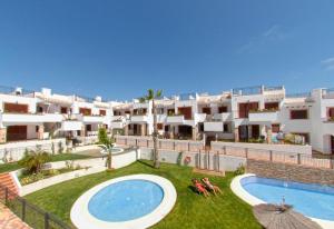 Bazén v ubytování Apartamento Azul Beach La Mata Playa nebo v jeho okolí