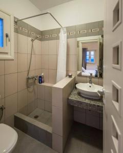 Koupelna v ubytování Ninemia mjf + 20 fotografií