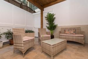 A seating area at B&B Vista Santuario