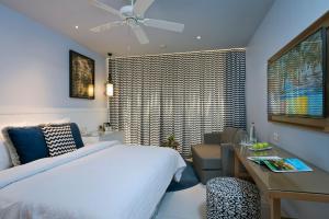 Letto o letti in una camera di Agamim by Isrotel Collection