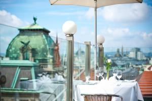 Restoran atau tempat lain untuk makan di Hotel Royal