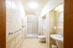 Vannituba majutusasutuses Hotel U Simla