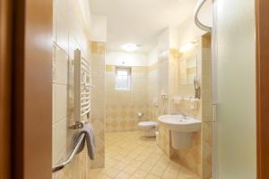 Vannituba majutusasutuses Hotel U Simla