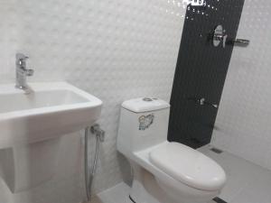 Een badkamer bij SAGAR BEACH VILLAS