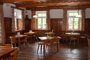 Restoran atau tempat makan lain di Altenbergerhof