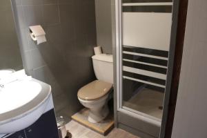 Koupelna v ubytování Hotel Valérie