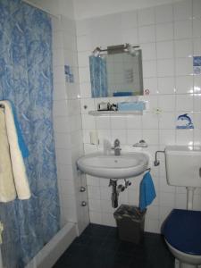 Koupelna v ubytování Residence Tell + 37 fotografií