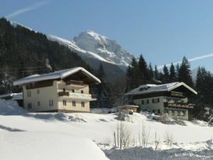 Zdjęcie z galerii obiektu Gästehaus Zum Tauern w mieście Radstadt