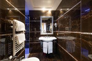 Vannituba majutusasutuses Hotel Scandinavia - Relais