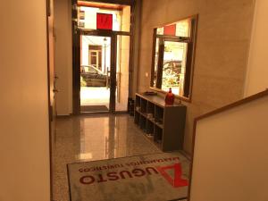 Fotografie z fotogalerie ubytování Apartamentos Augusto v destinaci La Cañiza