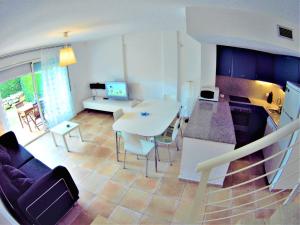 Posedenie v ubytovaní VACAY Villa Anna, jardín privado, piscina comunitaria, en Costa Brava, L'Escala!