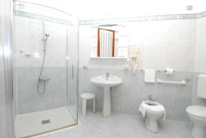 Hotel Il Burchiello tesisinde bir banyo