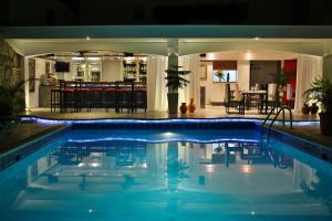 Bazén v ubytování Hotel Las Palmeras nebo v jeho okolí