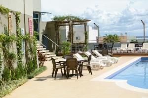 Bazén v ubytování De la Trinidad Hotel nebo v jeho okolí