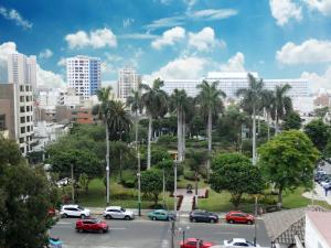 Uma visão geral de Lima ou uma vista da cidade tirada do hotel