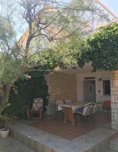 Ein Garten an der Unterkunft Vila Virago