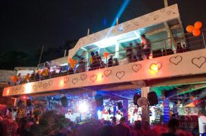 a group of people on a cruise ship at night at Hotel TNT Mirador in Taganga