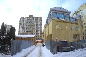 Inn on Zhytomyrska v zimě