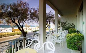 Gallery image of Hotel Hollywood in Senigallia