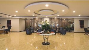 Posezení v ubytování Anara Sky Kualanamu Hotel