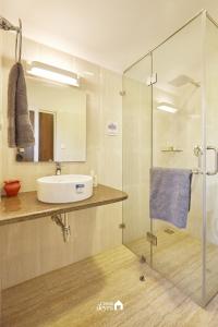 Koupelna v ubytování Ranikunj Boutique Hotel + 37 fotografií