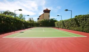 Tiện nghi tennis/bóng quần (squash) tại Romana Resort & Spa