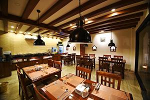 Restoran atau tempat makan lain di Kumari Boutique Hotel