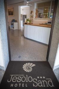 Certifikát, hodnocení, plakát nebo jiný dokument vystavený v ubytování Hotel Jesolo Sand + 37 fotografií