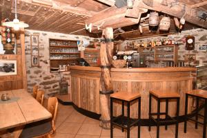 Lounge alebo bar v ubytovaní Pension Gasthof Haselstaude