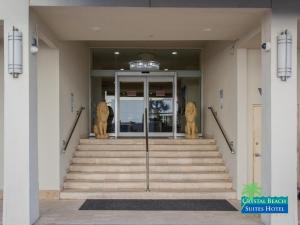 Exteriér nebo vchod ubytování Crystal Beach Suites Miami Oceanfront Hotel