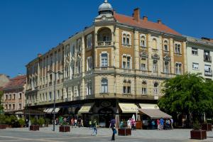 Budova, v ktorej sa apartmánový hotel nachádza