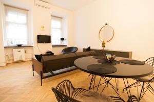 Real Delux Apartment next to Gozsdu & Synagogue 1075 Budapest, 7 Rumbach Sebestyén utca kép - 2