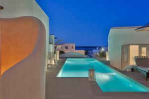 Bazén v ubytovaní Lilly Residence-All Sea View Suites, Adults Only alebo v jeho blízkosti