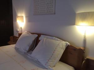 Postel nebo postele na pokoji v ubytování Casa Rural Hosteria Cantarranas